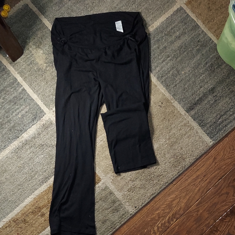 Old Navy Black Maternity Leggings